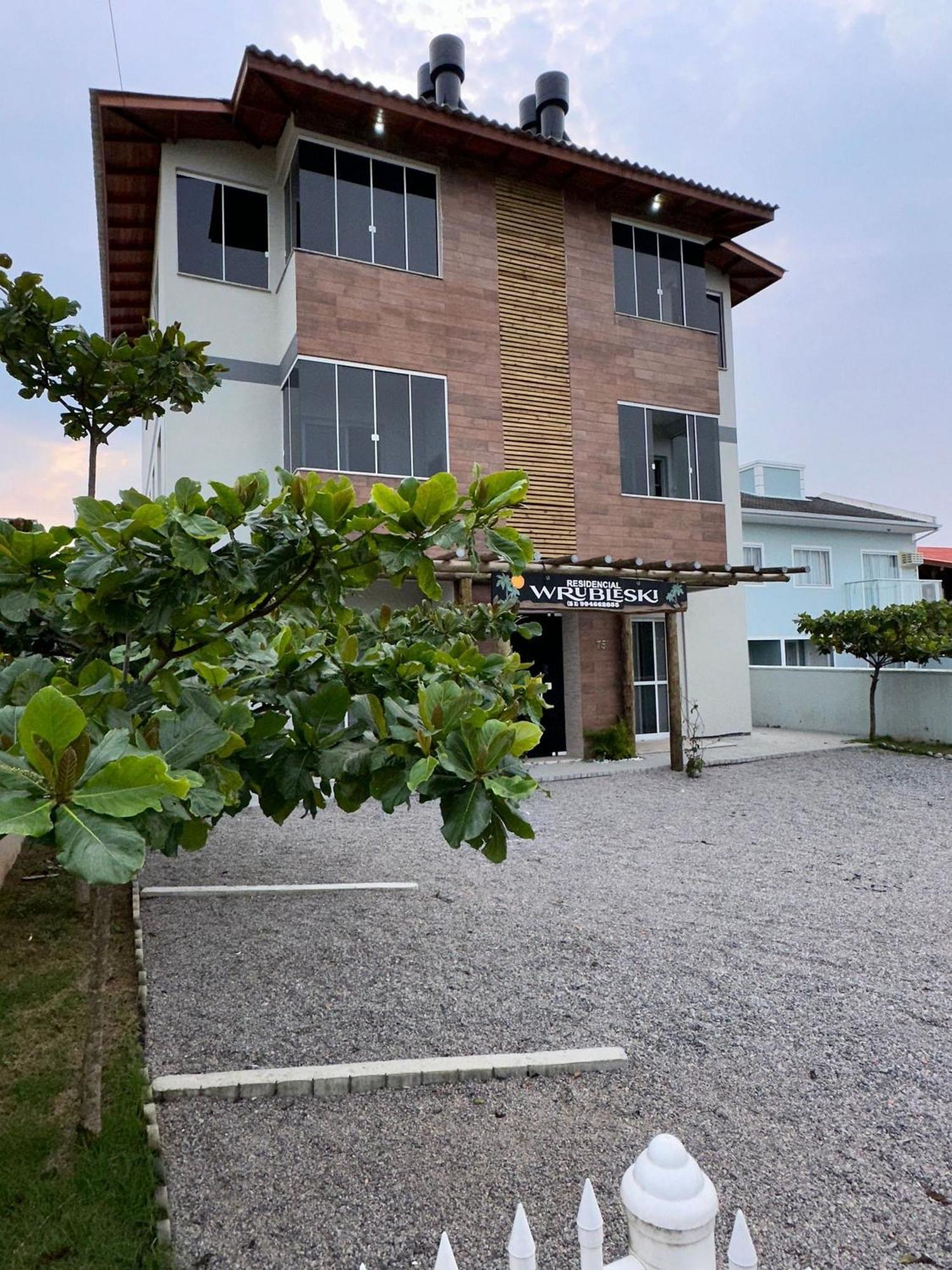 Residencial Wrubleski Sc Pinheira Dış mekan fotoğraf